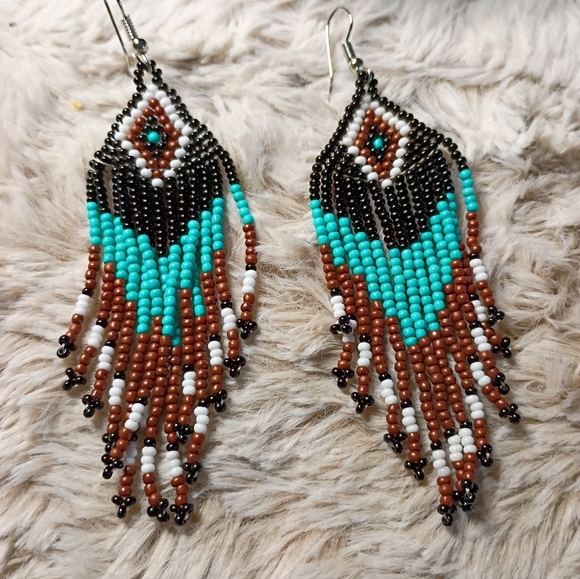 Beaded Fringe Earrings - Picture 2 of 3